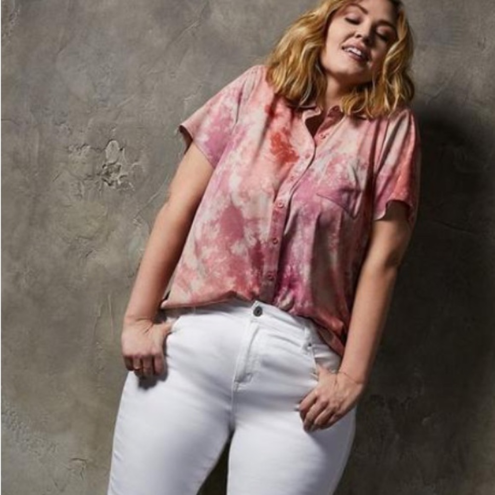 *3/$20* TORRID Stretch Challis Button Front Shirt Tie Dye Pink Boho M/L